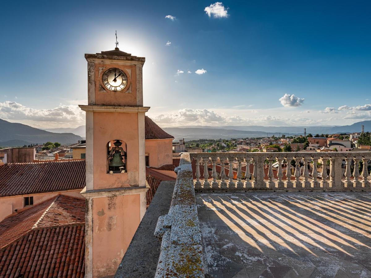 Palazzo Santa Caterina Bed & Breakfast Dorgali Dış mekan fotoğraf
