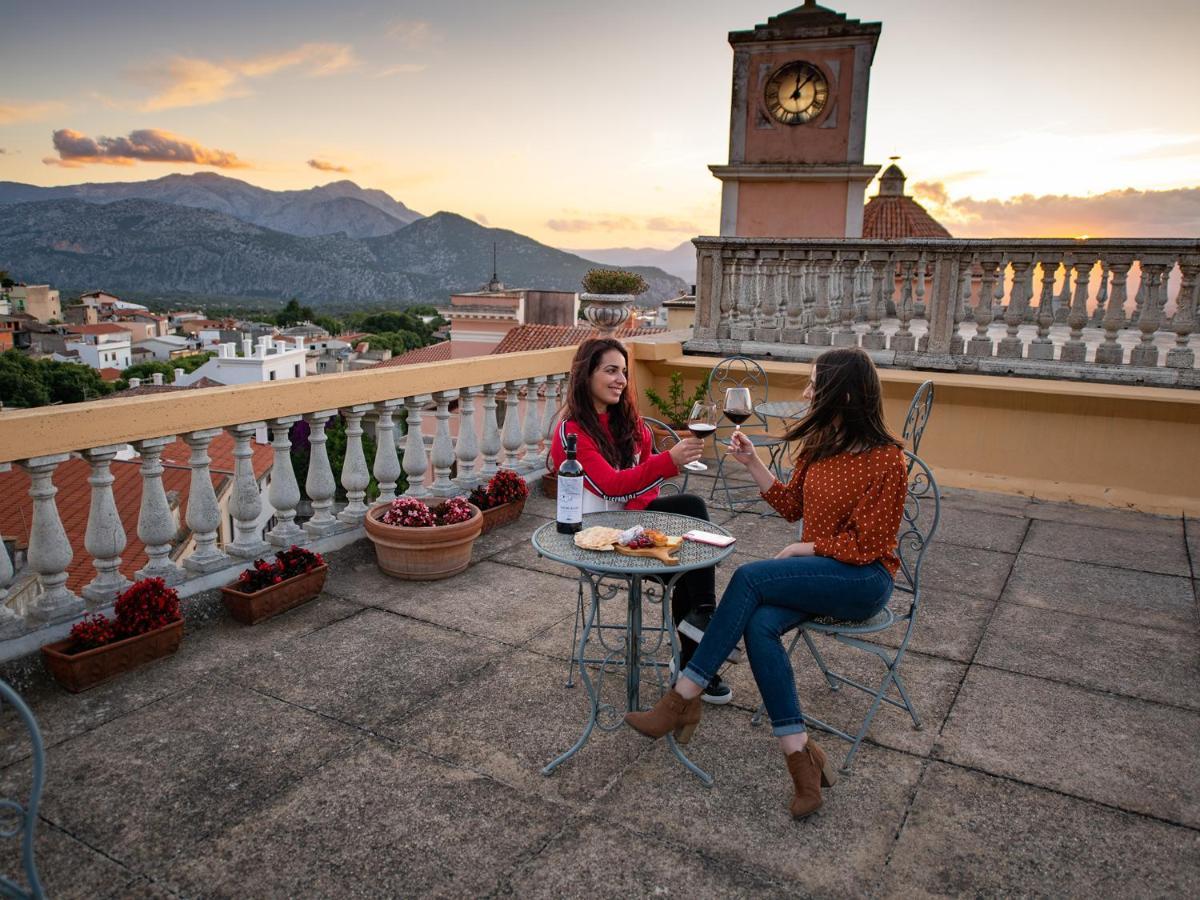 Palazzo Santa Caterina Bed & Breakfast Dorgali Dış mekan fotoğraf